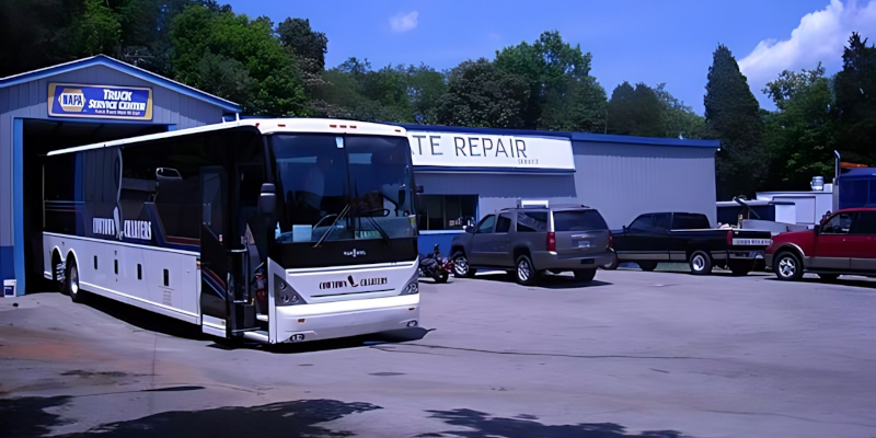 Commercial Vehicle Inspection in Knoxville, Tennessee